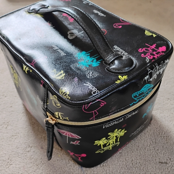 Victoria's Secret Makeup Bag - Picture 2 of 5